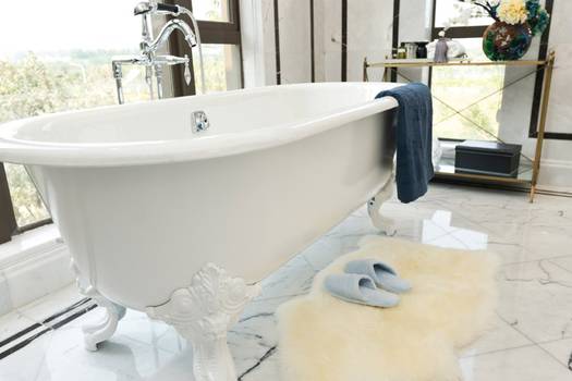 6 Affordable Bathroom Remodeling Ideas
