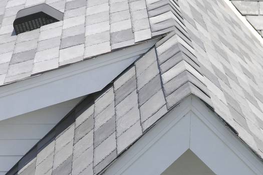 How to install a composite roof