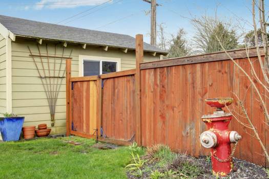 Prefabricated vinyl outdoor storage buildings retailers comparison: Home Depot vs Sears