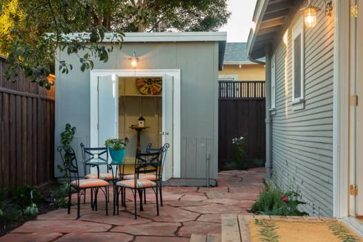 Prefabricated composite and recycled-content outdoor storage buildings: an overview of leading suppliers