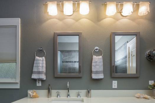 Mini Home Makeovers - Bathroom Vanity