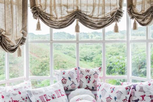 Pella windows at Lowe's: an overview