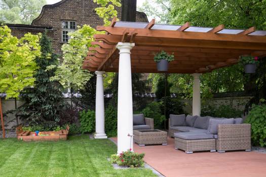 DIY Gazebos: Prefabricated, kits or build from scratch?