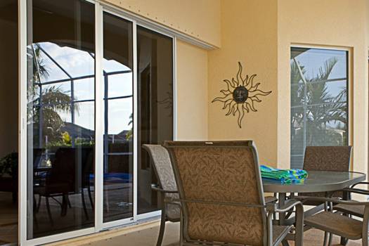 How to install stucco siding on your house