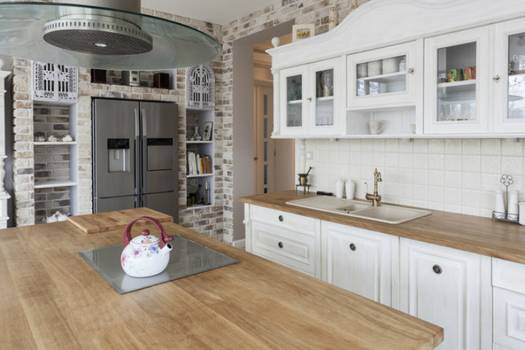 5 On-Trend Countertop Materials for Your Kitchen Remodel!