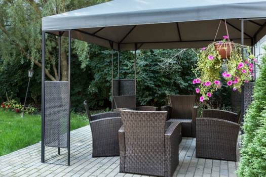 Prefabricated metal gazebos & metal gazebo kits: An overview of leading suppliers