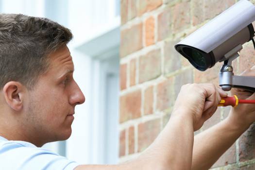 Verizon Home Monitoring vs Protection 1 home security systems: compare your options