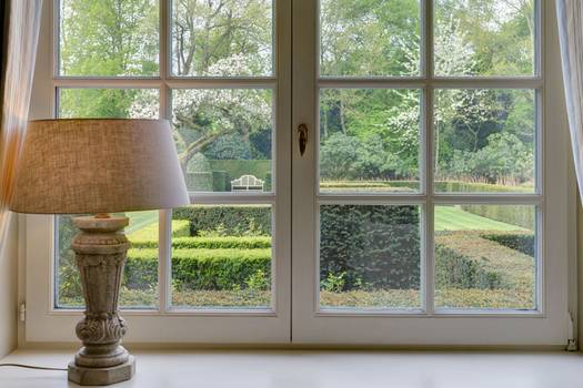 Replacement storm window costs, pros and cons: an overview